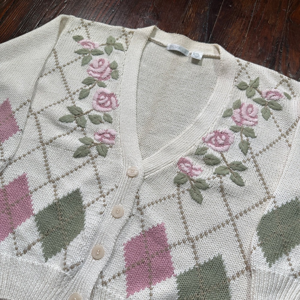 Sylvia Liz Cardigan Women L Cream Argyle Floral Rose V Neck Grandmacore